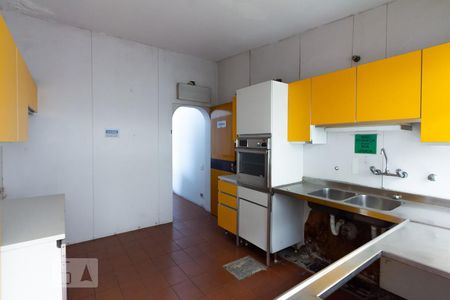 Cozinha de casa para alugar com 4 quartos, 500m² em Vila Olímpia, São Paulo