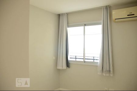 Quarto 1 de apartamento para alugar com 3 quartos, 258m² em Recreio dos Bandeirantes, Rio de Janeiro