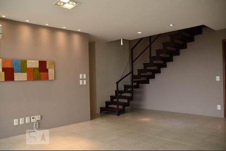 Sala de apartamento para alugar com 3 quartos, 258m² em Recreio dos Bandeirantes, Rio de Janeiro