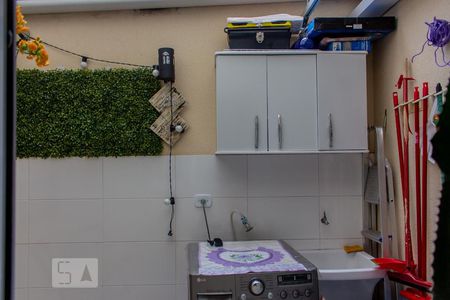Vista da Sala de apartamento para alugar com 2 quartos, 60m² em Vila Curuçá, Santo André