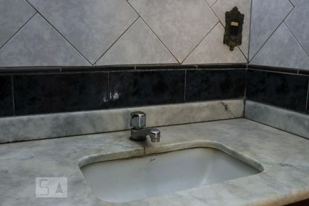 Pia de apartamento para alugar com 3 quartos, 96m² em Ipiranga, Ribeirão Preto