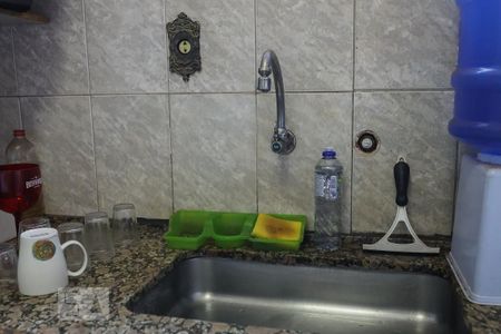 Pia de apartamento para alugar com 3 quartos, 96m² em Ipiranga, Ribeirão Preto