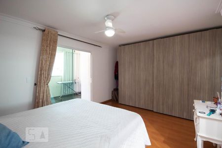 Suíte de casa à venda com 3 quartos, 213m² em Cidade das Flores, Osasco