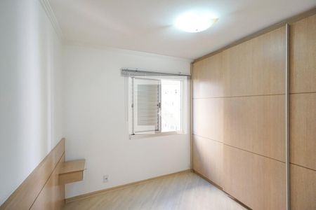 Quarto 01 de apartamento para alugar com 3 quartos, 64m² em Chácara Califórnia, São Paulo