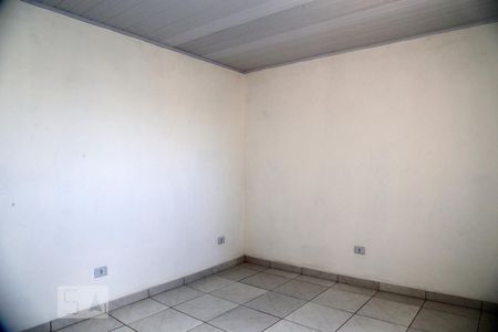 Quarto de casa para alugar com 1 quarto, 50m² em Parque Maraba, Taboão da Serra