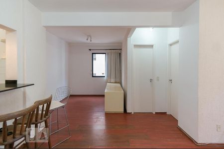 Sala de apartamento para alugar com 2 quartos, 65m² em Chora Menino, São Paulo