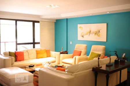 Sala de apartamento à venda com 3 quartos, 243m² em Barra da Tijuca, Rio de Janeiro