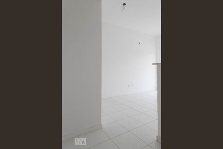 Hall de entrada de apartamento para alugar com 2 quartos, 58m² em Recreio dos Bandeirantes, Rio de Janeiro