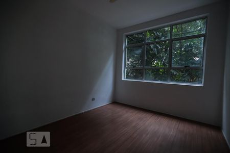 Quarto de kitnet/studio para alugar com 1 quarto, 30m² em Consolação, São Paulo