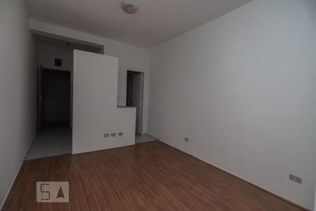 Sala de kitnet/studio para alugar com 1 quarto, 30m² em Consolação, São Paulo