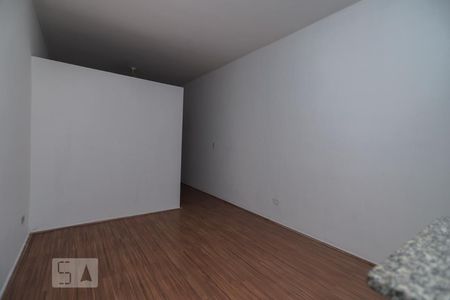 Sala de kitnet/studio para alugar com 1 quarto, 30m² em Consolação, São Paulo