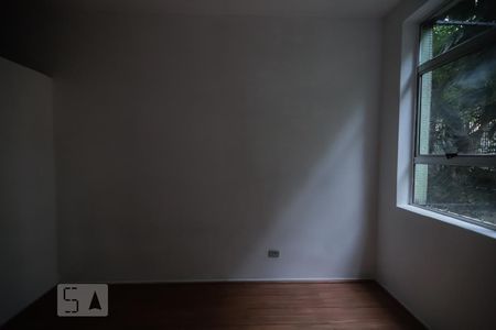 Quarto de kitnet/studio para alugar com 1 quarto, 30m² em Consolação, São Paulo