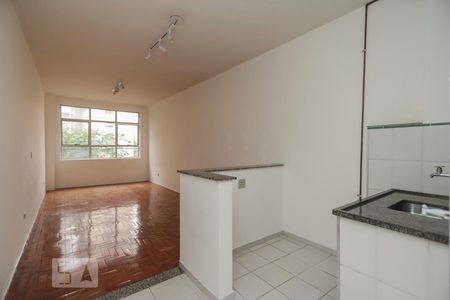 Kitnet de apartamento para alugar com 1 quarto, 30m² em Consolação, São Paulo