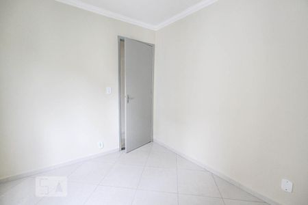 Quarto 1 de apartamento para alugar com 2 quartos, 50m² em Jardim Íris, São Paulo