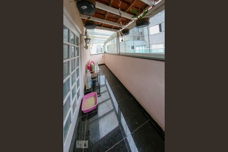 Varanda da Sala de casa à venda com 5 quartos, 410m² em Grajaú, Belo Horizonte