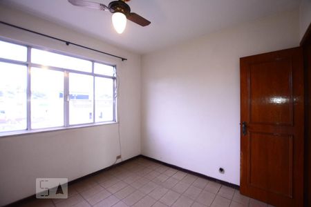 Quarto 1 de apartamento para alugar com 3 quartos, 105m² em Ramos, Rio de Janeiro