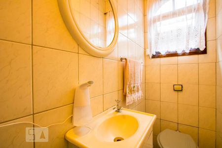 Lavabo de casa à venda com 4 quartos, 289m² em Parque Capuava, Santo André