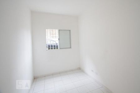 Quarto 1 de apartamento para alugar com 2 quartos, 52m² em Jardim Iracema, São Paulo