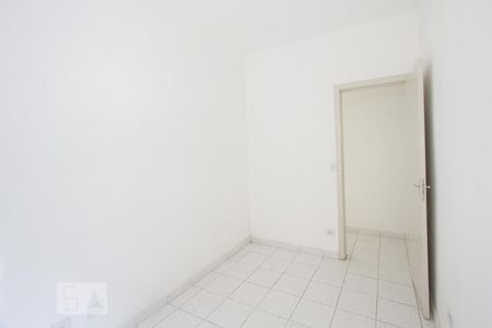 Quarto 2 de apartamento para alugar com 2 quartos, 52m² em Jardim Iracema, São Paulo