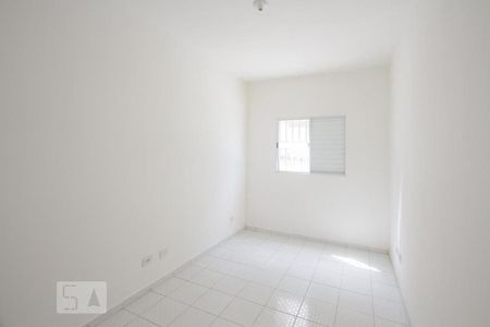 Quarto 1 de apartamento para alugar com 2 quartos, 52m² em Jardim Iracema, São Paulo