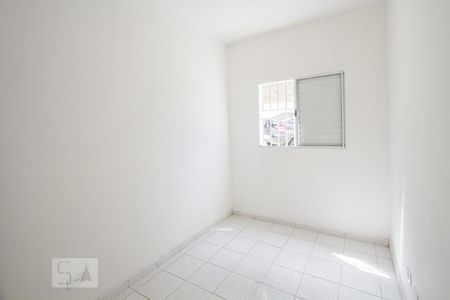 Quarto 2 de apartamento para alugar com 2 quartos, 52m² em Jardim Iracema, São Paulo