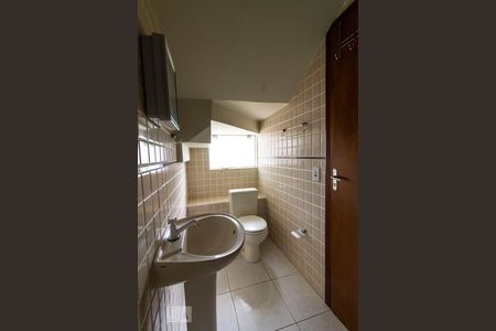 Banheiro da Suíte de casa para alugar com 2 quartos, 68m² em Ingleses do Rio Vermelho, Florianópolis