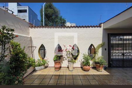 Vista de casa para alugar com 3 quartos, 226m² em Vila Humaitá, Santo André