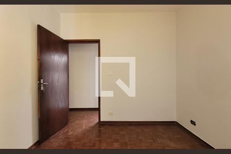 Quarto de casa para alugar com 3 quartos, 226m² em Vila Humaitá, Santo André