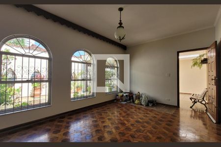 Sala de casa para alugar com 3 quartos, 226m² em Vila Humaitá, Santo André
