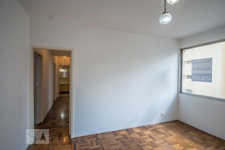 Sala de apartamento para alugar com 3 quartos, 80m² em Centro, Campinas