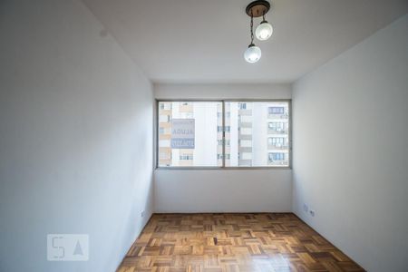 Sala de apartamento para alugar com 3 quartos, 80m² em Centro, Campinas