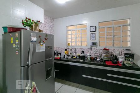 Casa para alugar com 260m², 6 quartos e 8 vagas Casa para alugar com 260m², 6 quartos e 8 vagasCozinha