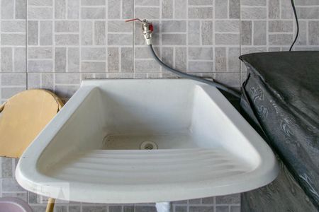 Casa para alugar com 260m², 6 quartos e 8 vagas Casa para alugar com 260m², 6 quartos e 8 vagasÁrea de Serviço 2