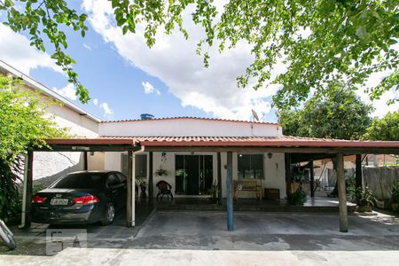 Casa para alugar com 260m², 6 quartos e 8 vagas Casa para alugar com 260m², 6 quartos e 8 vagasGaragem