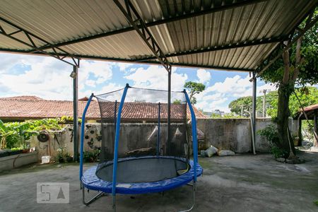 Casa para alugar com 260m², 6 quartos e 8 vagas Casa para alugar com 260m², 6 quartos e 8 vagasÁrea Externa