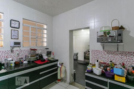 Casa para alugar com 260m², 6 quartos e 8 vagas Casa para alugar com 260m², 6 quartos e 8 vagasCozinha