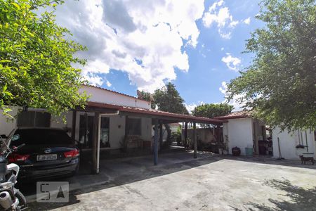 Casa para alugar com 260m², 6 quartos e 8 vagas Casa para alugar com 260m², 6 quartos e 8 vagasGaragem