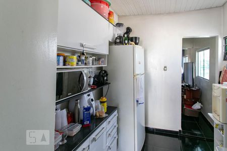 Casa para alugar com 260m², 6 quartos e 8 vagas Casa para alugar com 260m², 6 quartos e 8 vagasCozinha 2