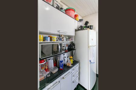 Casa para alugar com 260m², 6 quartos e 8 vagas Casa para alugar com 260m², 6 quartos e 8 vagasCozinha 2