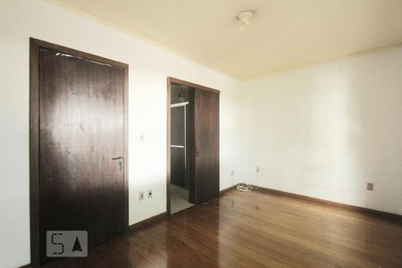 SUITE de apartamento para alugar com 2 quartos, 99m² em São João, Porto Alegre