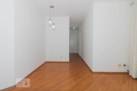 Sala de apartamento para alugar com 2 quartos, 50m² em Jardim Japão, São Paulo