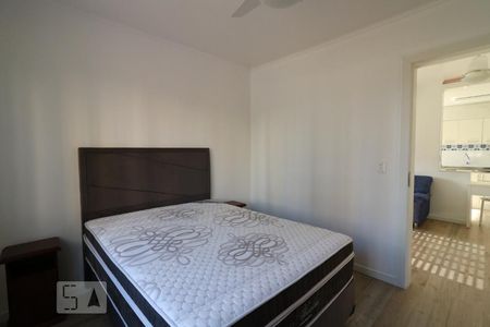 Quarto de apartamento para alugar com 1 quarto, 42m² em Passo da Areia, Porto Alegre