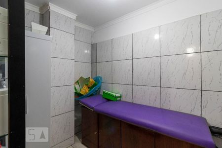 Salão do Térreo - Quarto de casa para alugar com 3 quartos, 150m² em Santa Teresinha, São Paulo