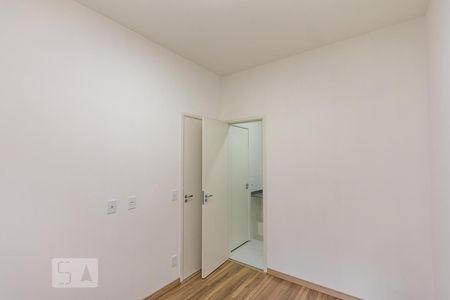 Quarto de kitnet/studio para alugar com 1 quarto, 34m² em Jurubatuba, São Paulo
