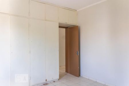 Quarto 1 de apartamento para alugar com 2 quartos, 70m² em Jardim Cidália, São Paulo