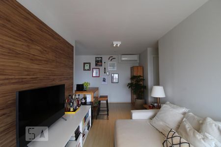 Sala de apartamento para alugar com 2 quartos, 70m² em Brooklin Paulista, São Paulo