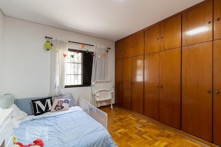 Quarto 2 de casa à venda com 3 quartos, 170m² em Vila Gumercindo, São Paulo