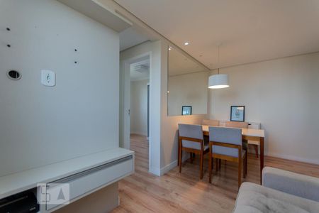 Sala de apartamento para alugar com 2 quartos, 46m² em Parque São Vicente, Santo André