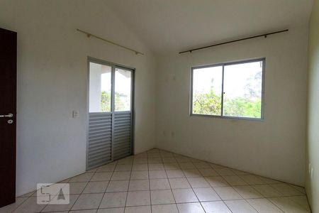 Quarto de casa para alugar com 1 quarto, 80m² em Ingleses do Rio Vermelho, Florianópolis