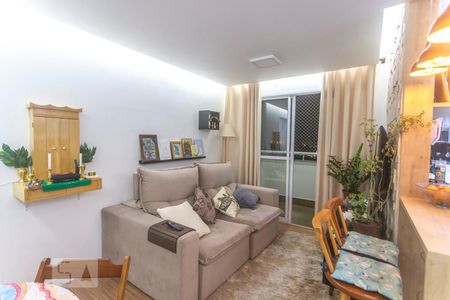 Sala de estar de apartamento à venda com 2 quartos, 48m² em Baeta Neves, São Bernardo do Campo